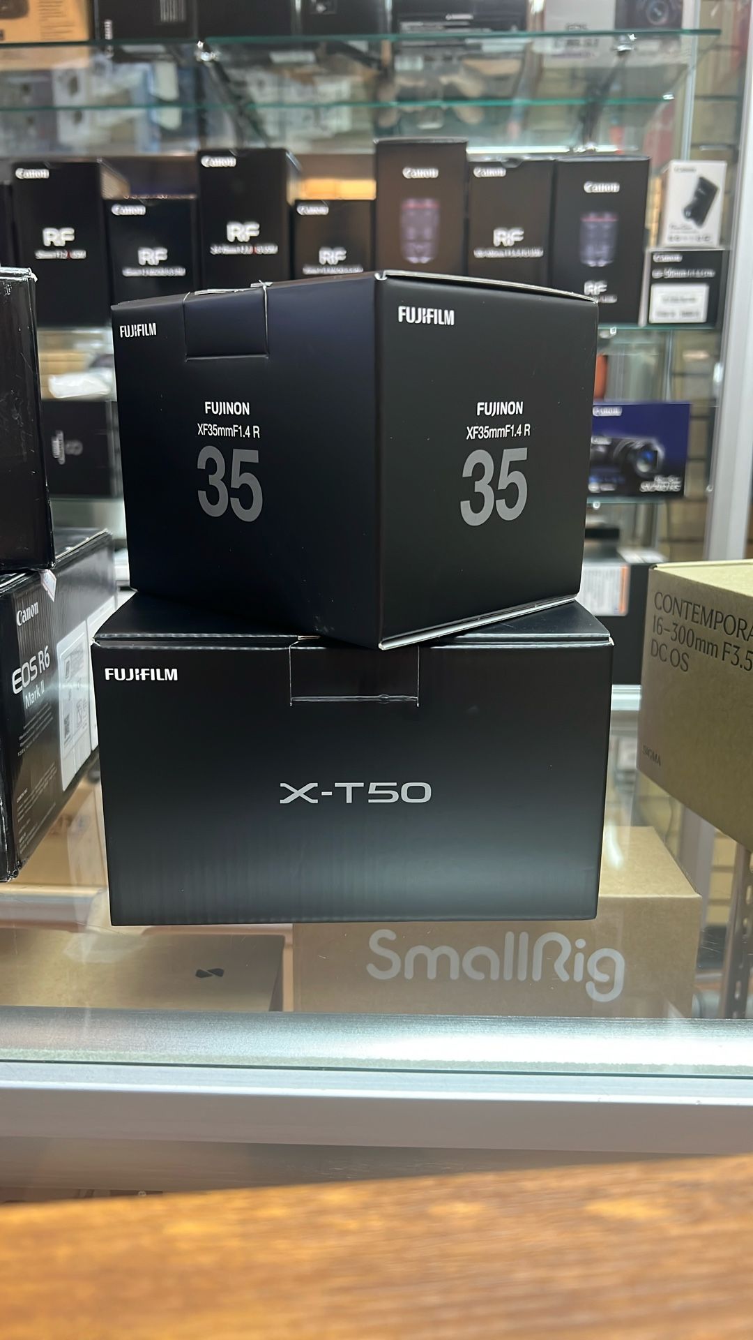 Fujifilm X-T50 With Fujifilm XF35mm F1.4