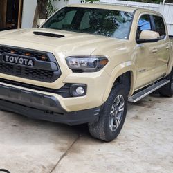 2017 Toyota Tacoma