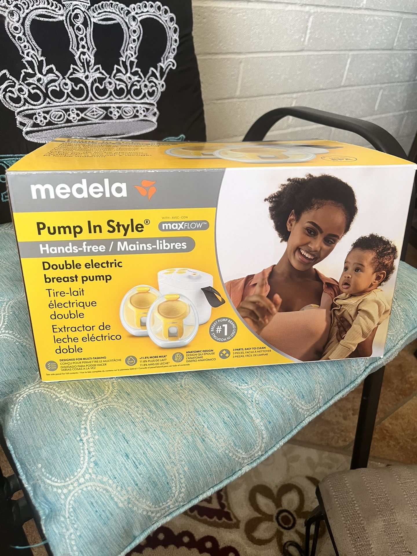 Medela hands free breast pump 