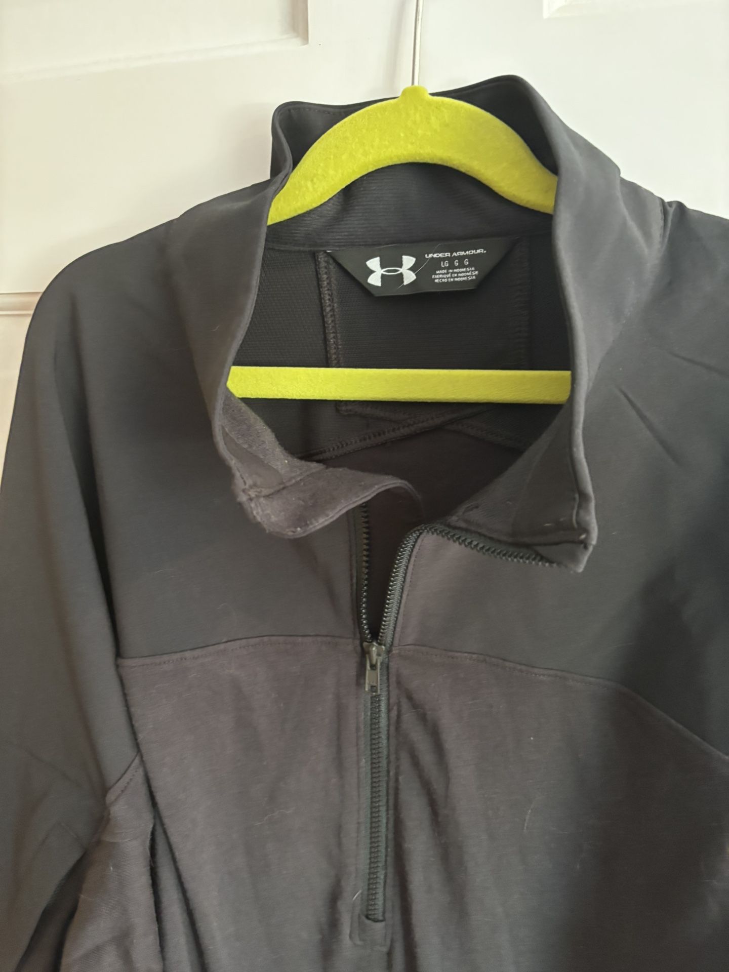 Light 1/4 Zipper Jacket