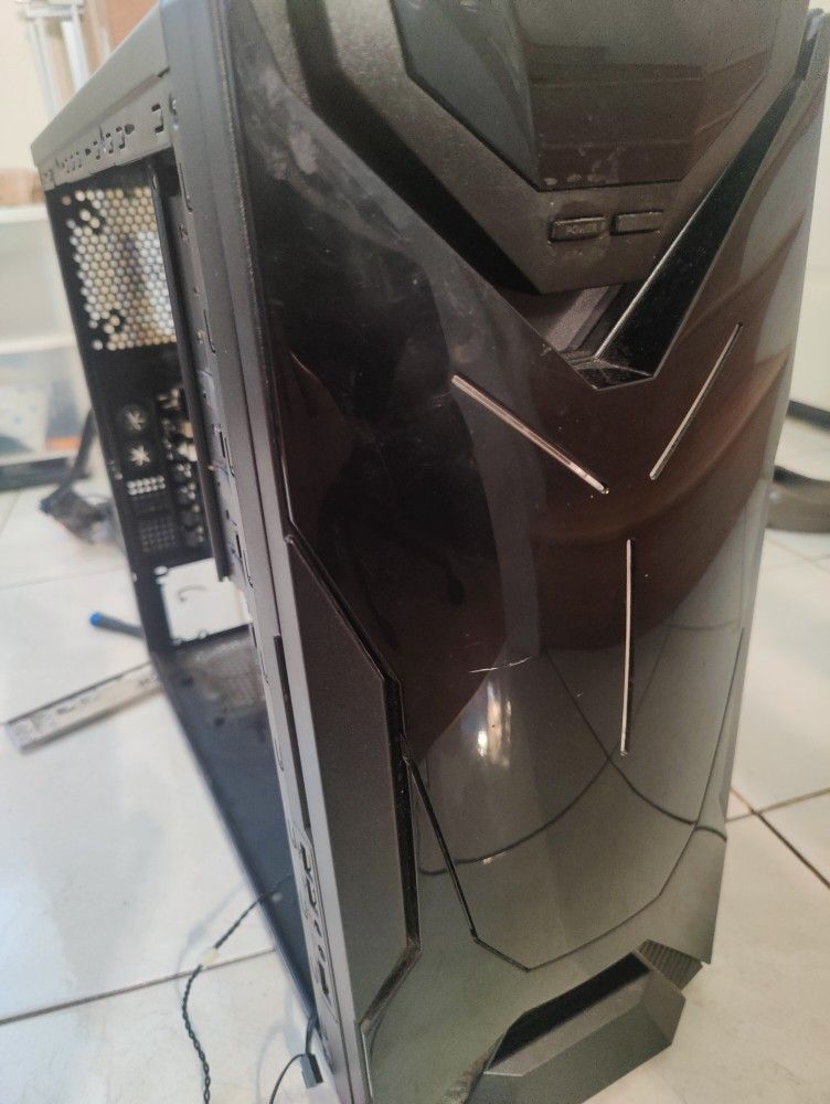 Free NZXT Guardian 921 RB ATX