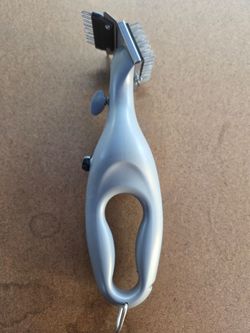 Grill brush