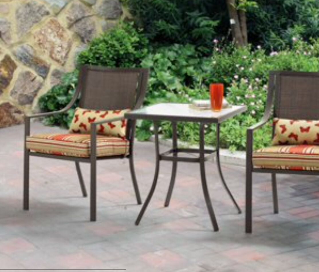 New!! 3 pc outdoor bistro patio set, outdoor conversation set, chat set, patio furniture , red