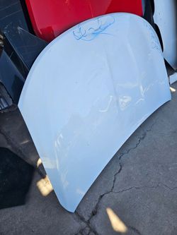 Chrysler pacifica hood oem