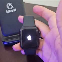 Apple watch se 2nd gen used