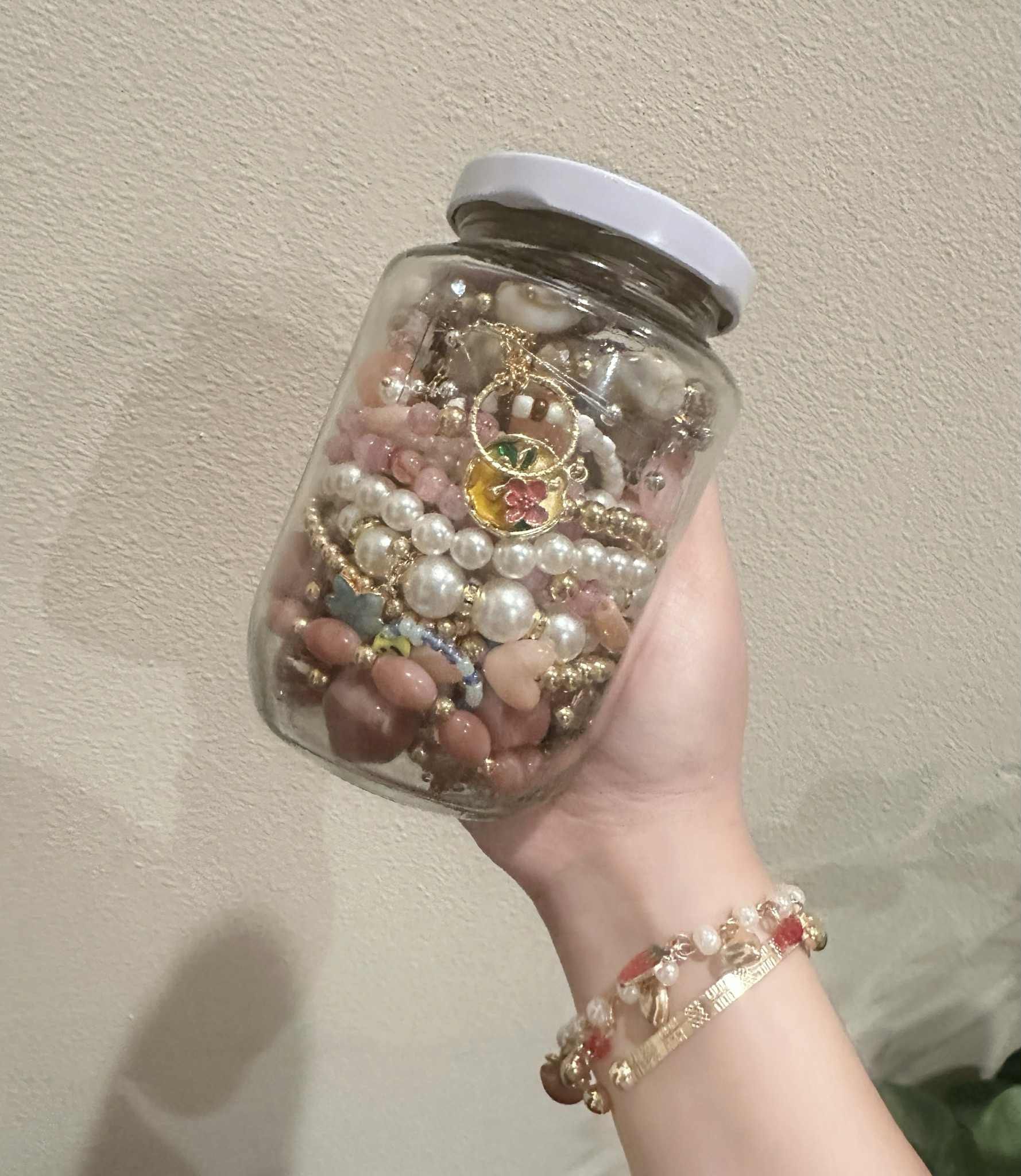 Mystery Jewelry Jar⭐️ Gold, Pearl, Silver Jewelry( read the description)💗