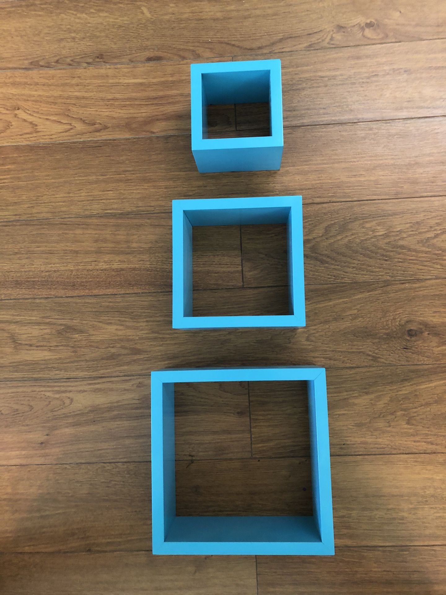 Set of three cube blocks - turquoise
