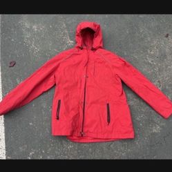 Woman’s Eddie Bauer Rain Coat
