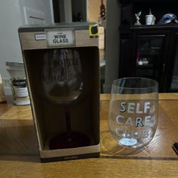 Cute Plastic Wine Cups