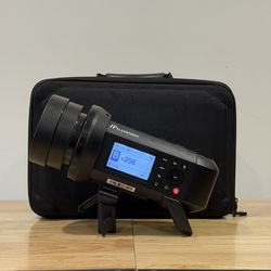 Godox Flashpoint 400 Strobe light