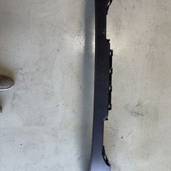 GMC Canyon Front Air Dam Deflector