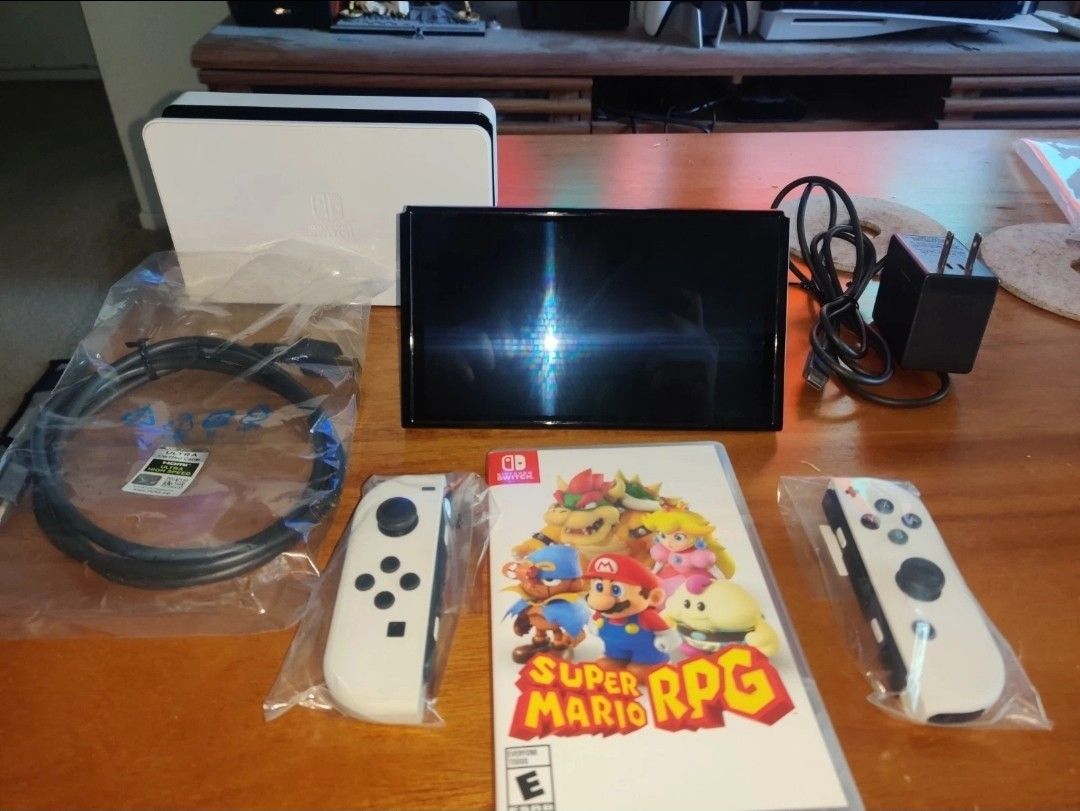 Nintendo Switch OLED White