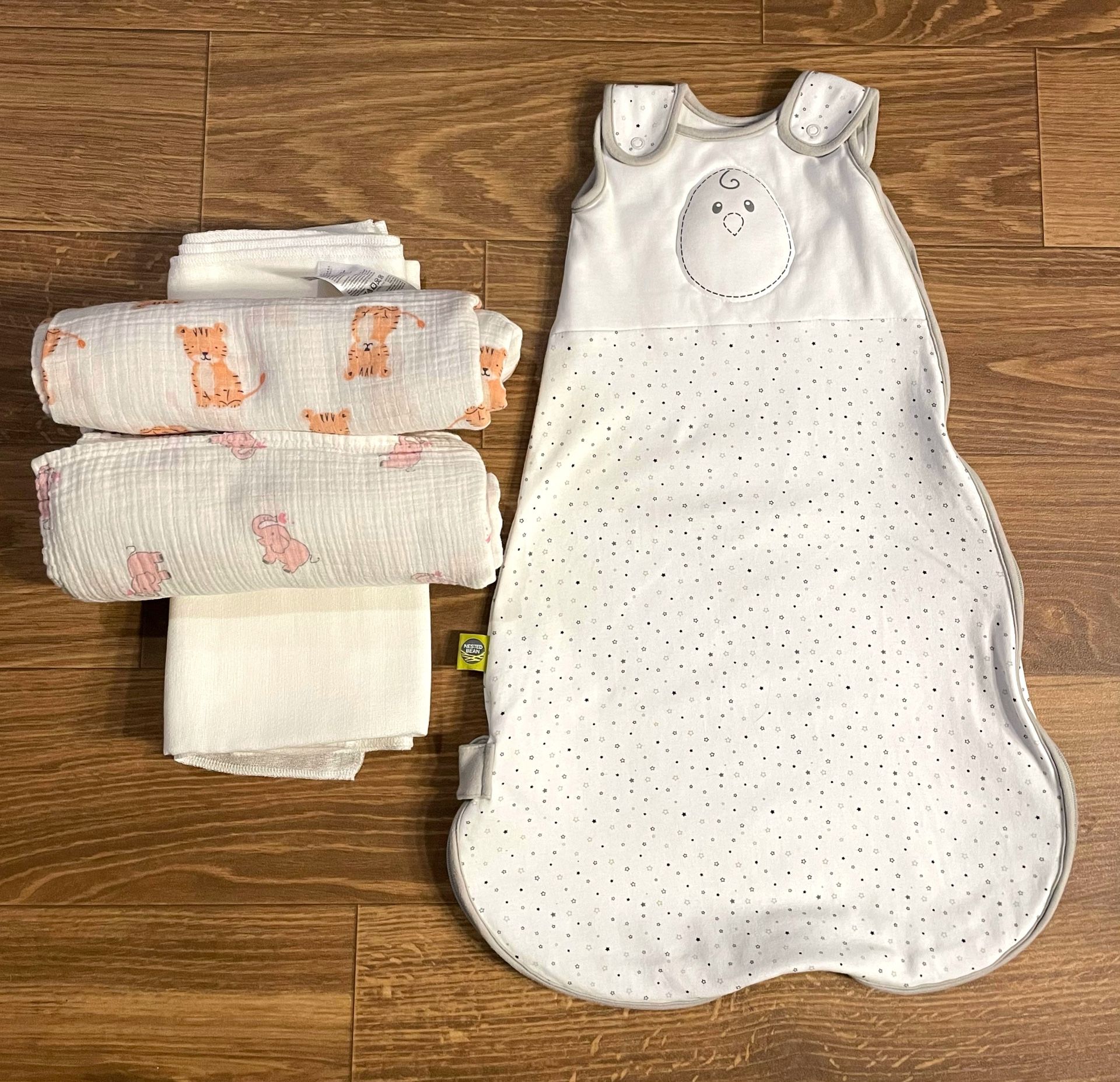 Baby swaddles sleep sack Aden and Anais Nested Bean Zen Burp Cloths Rags