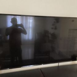 55 LG Tv Hardly Used Smart Tv