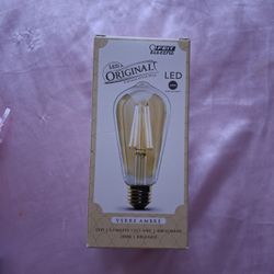 Light Bulb Old Fashion