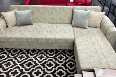 P✌ROMOTION Vogue Cream Sectional set 😊