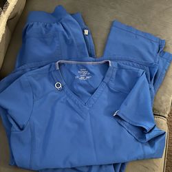 Cherokee Scrubs Small