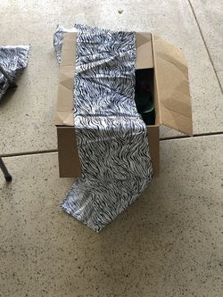 Black and white tiger or zebra stripe runners and overlays