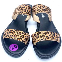WELLS Women's Sandals Flats Size 6.5 Medium▪︎Cheetah Leopard Print▪︎Slides▪