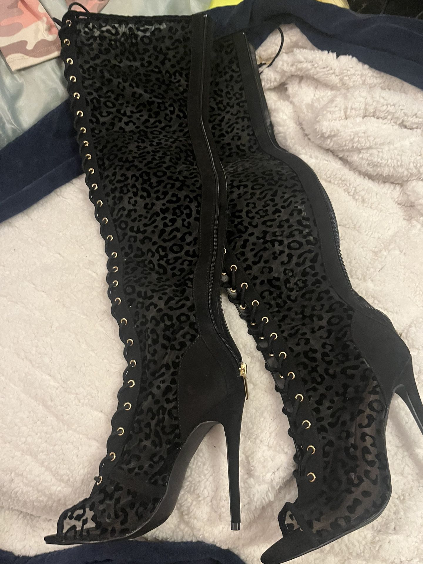 Cute Black Lace Thigh High Boots-never Worn 