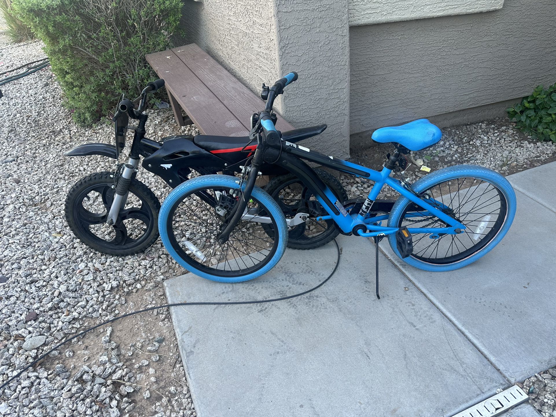 2 Kids Bikes