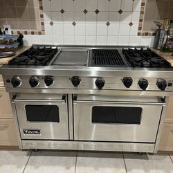 Viking Professional Stove/oven With Griddle