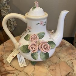 Tea Pot 