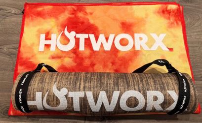 HOTWORX Towel + Mat