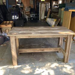 Wayfair Table Great Condition 