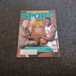 VINTAGE (1985) SPORT MAGAZINE/ YOUNG PATRICK EWING