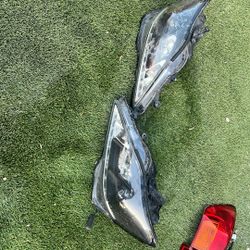 Lexus Is 350 Head Lights 2006 To 2012 Model