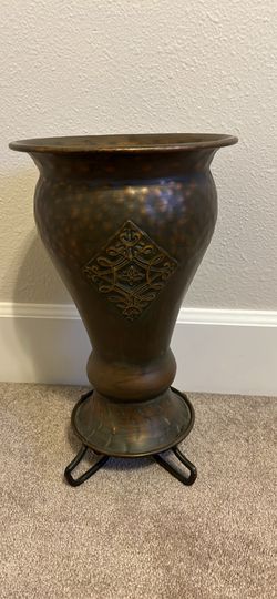 Southern living at Home vase