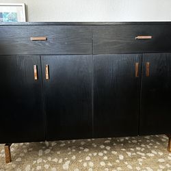 Buffet Table