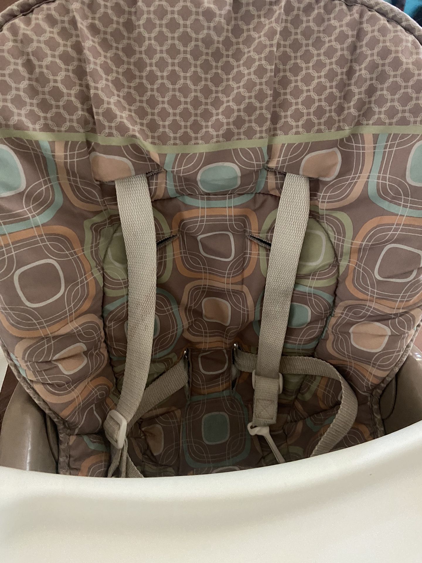 Fisher price space 2025 saver high chair luminosity