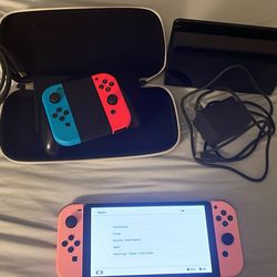Nintendo Switch OLED – Excellent Condition – Dock, Joy-Cons, Case Included