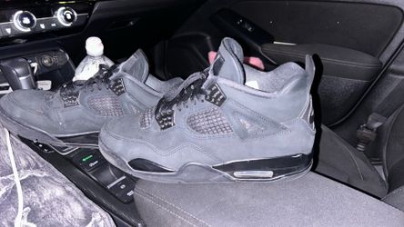 Black cats size 11