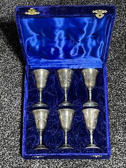 SMALL GOBLETS 