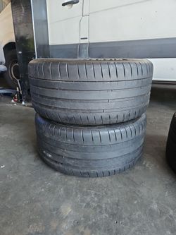 265/40/19 Michelin Pilot Sport 4s tire 265 40 19