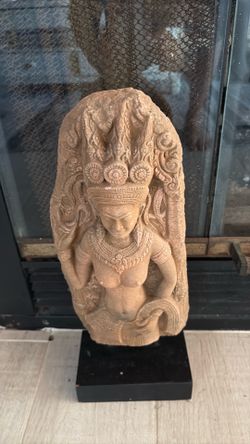 Sand stone