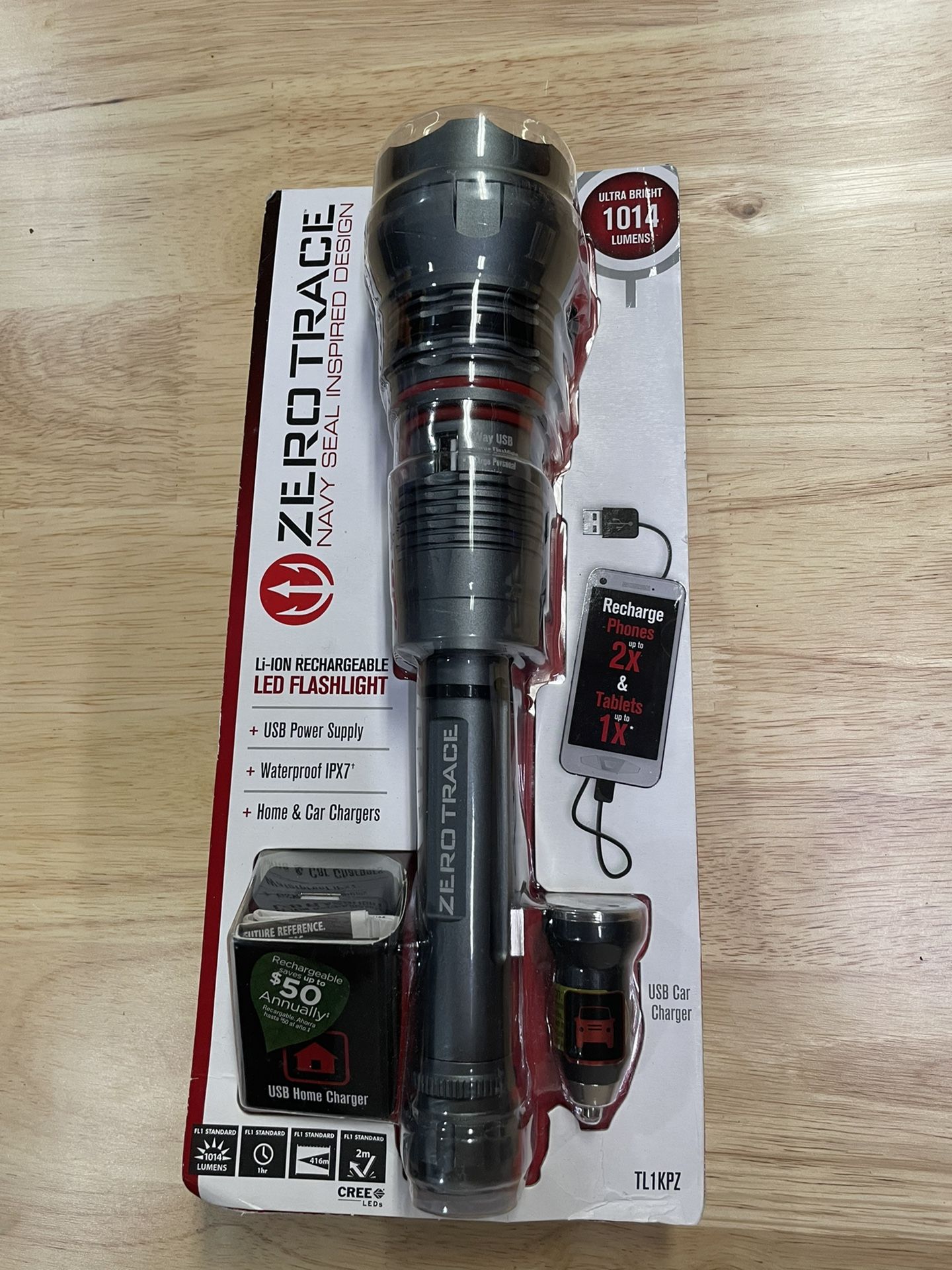 ZeroTrace 1,014 Lumens Rechargeable Flashlight New