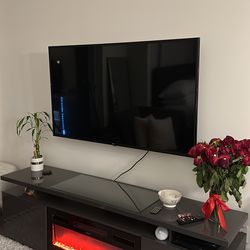 55” Samsung TV