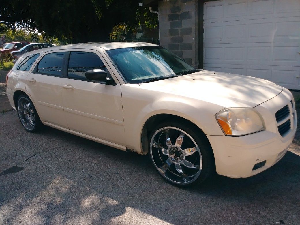 2005 Dodge Magnum