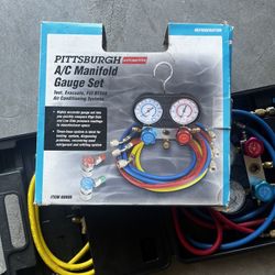 This A/C Manifold Gauge Set