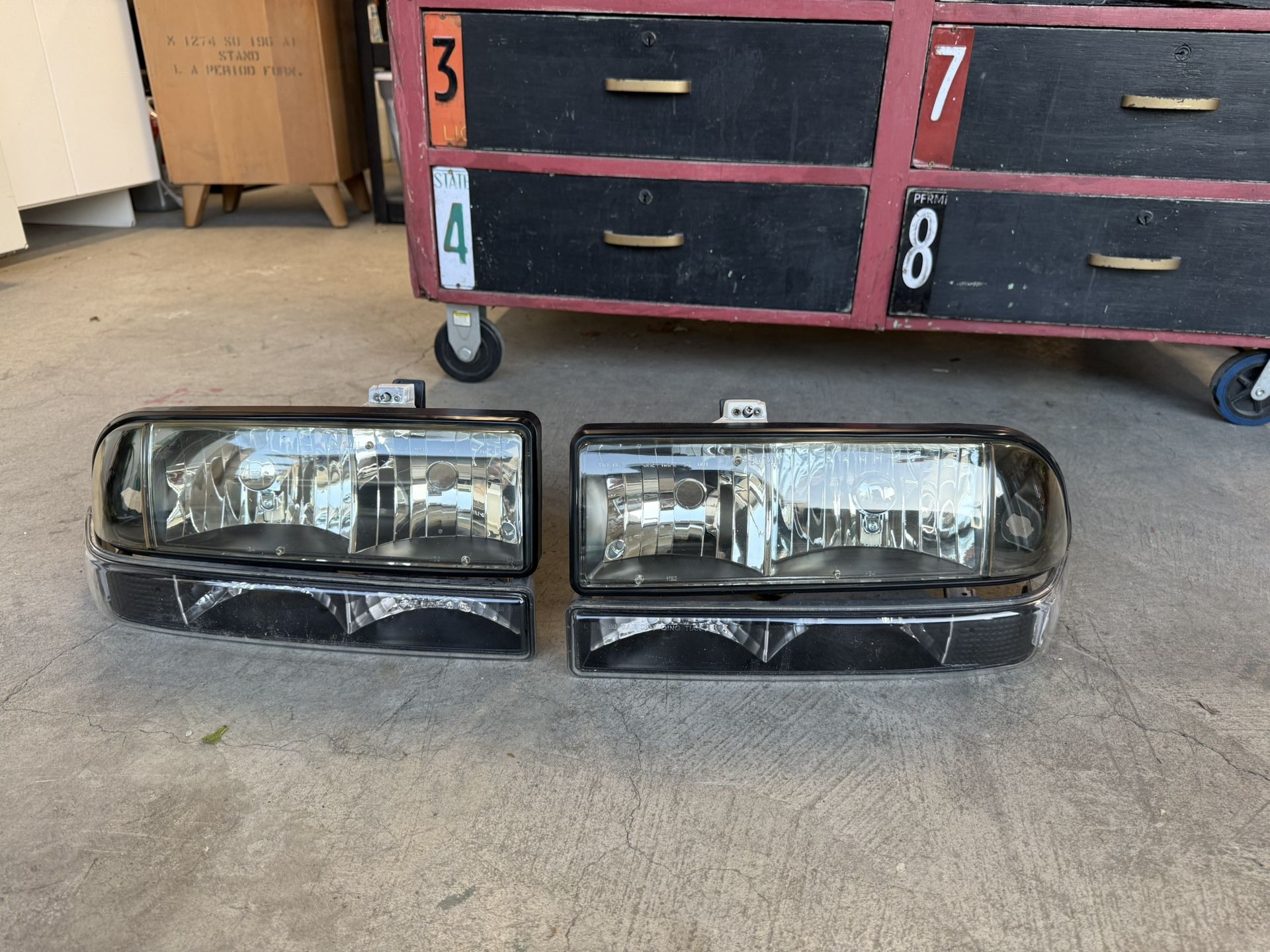 Chevy S10 Headlights & Blinkers
