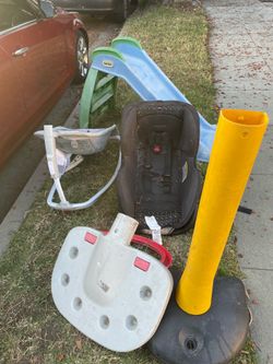 Free kids items curb side