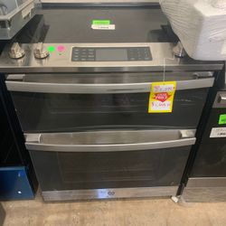 GE JSS86SPSS 6.6 cu. ft. Slide-In Double Oven Electric Range
