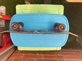 Skateboard