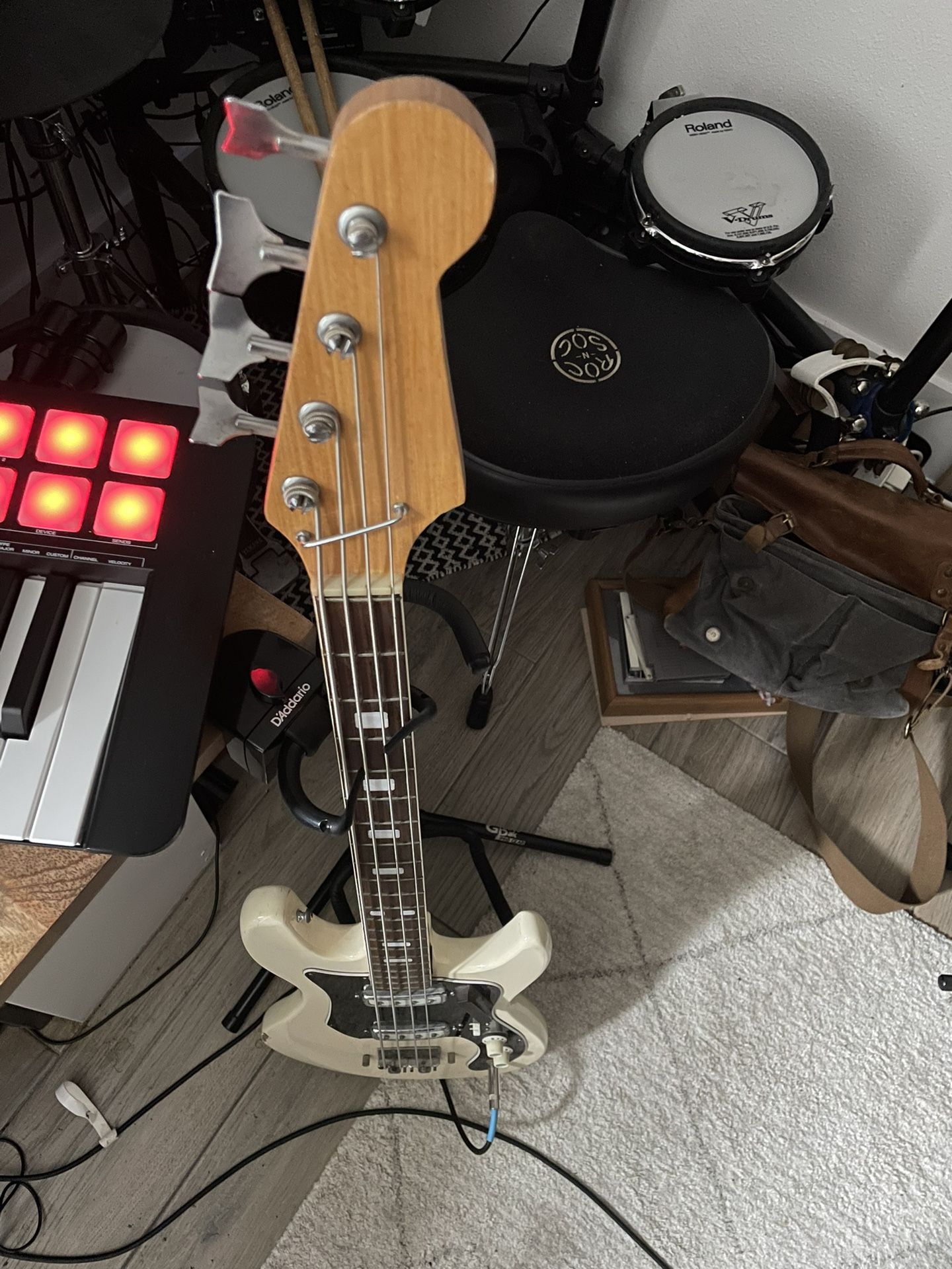 Japanese 60’s short scale bass