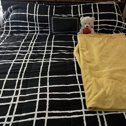 400- OBO NEW KING SIZE BED FRAME