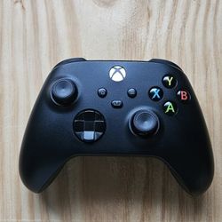 Microsoft Wireless Controller for Xbox One Series X/S  Carbon Black  1914